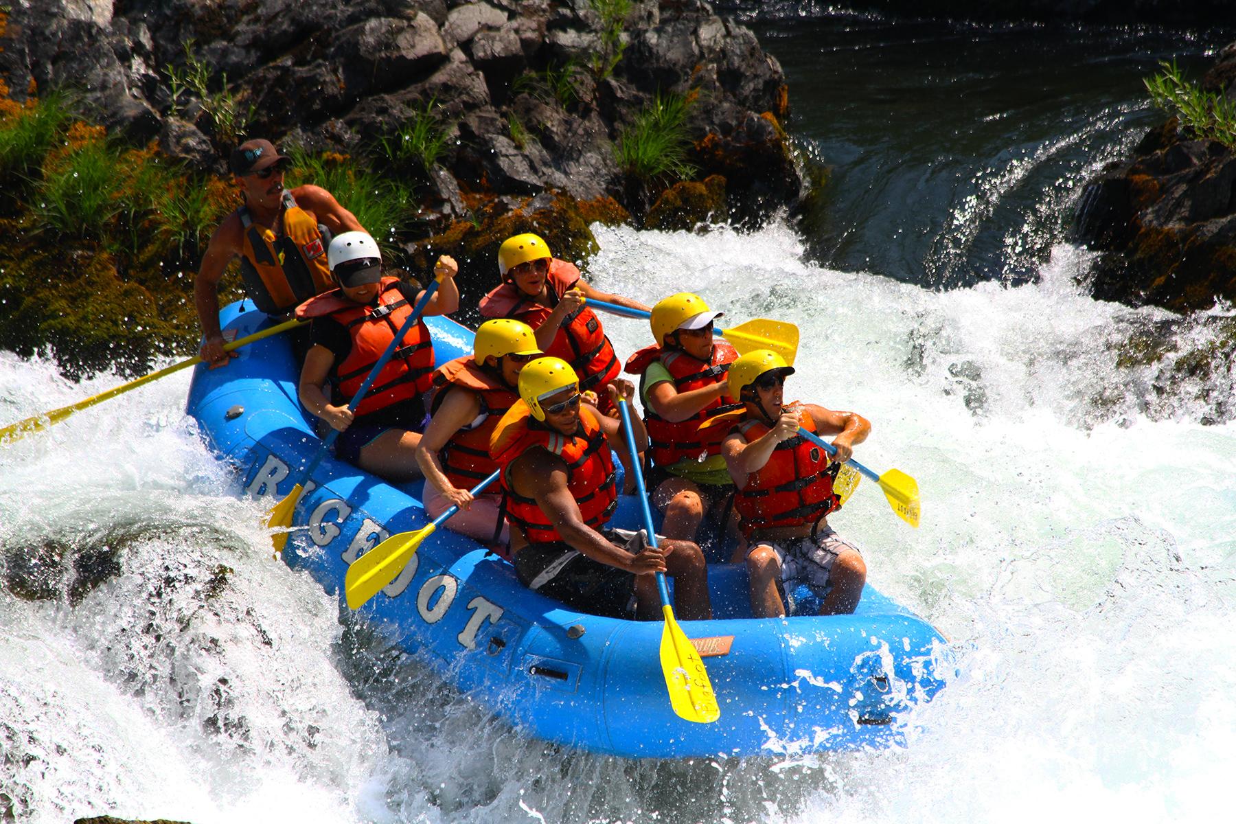 Sasquatch-Hunting-Bigfoot-Rafting Sasquatch-Hunting-Bigfoot-Rafting
